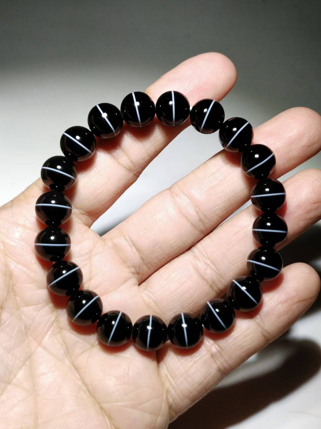 NO.8105 Premium Yixin Yaoshi Dzi Bead Bracelet - Image 2