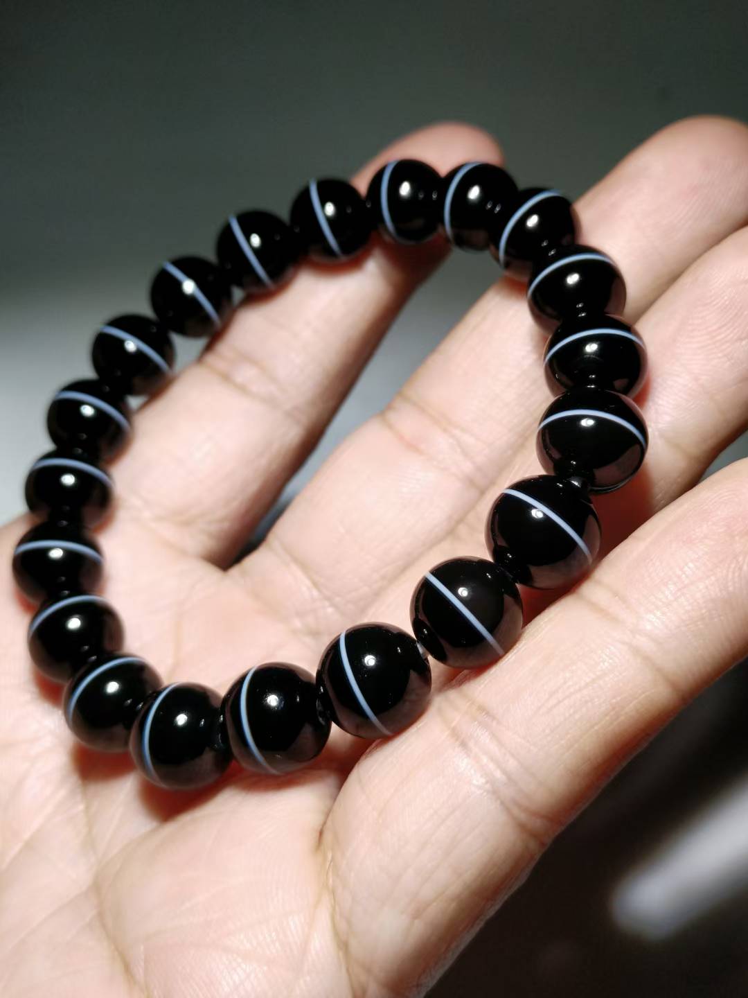 NO.8105 Premium Yixin Yaoshi Dzi Bead Bracelet - Image 3