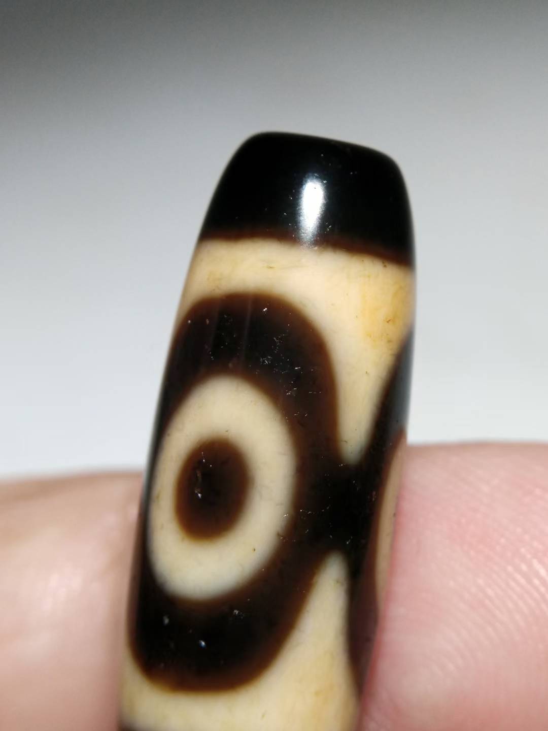 NO.8106 Ancient Pure Panda Three-Eye Dzi Bead - Image 5