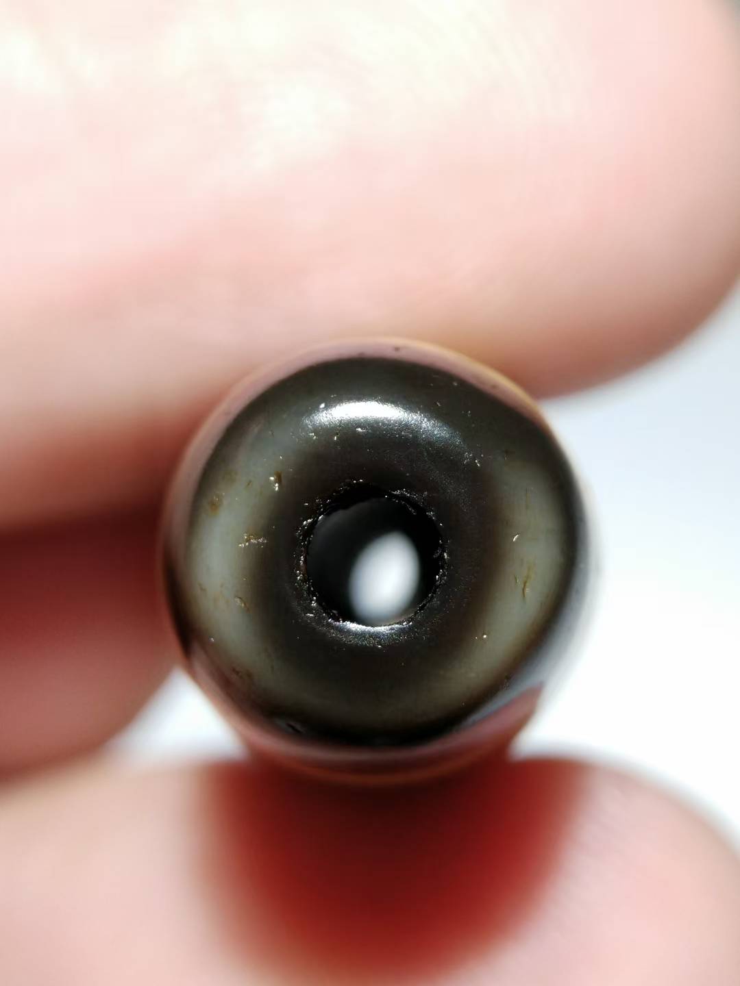 NO.8112 2-Eye Pure dZi - Image 7