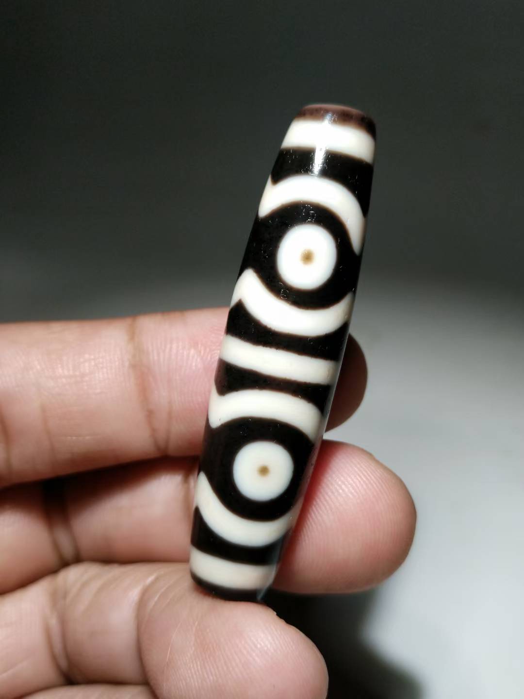 NO.8122 Cinnabar Lotus 6-Eyed Tibetan Dzi - Image 3