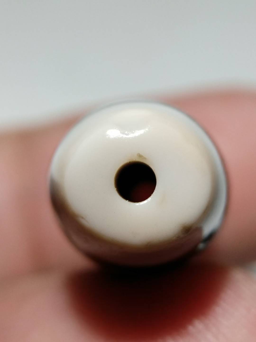 NO.8125 Ancient "Pure" 3-Eyed Tibetan Dzi Bead - Image 8