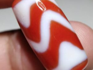 NO.8128 Ancient "Tiger Tooth" Water-Ripple Dzi