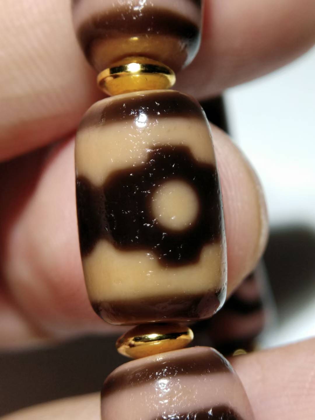 NO.8147 Ancient "Nuo-Grade" 3-Eyed Tibetan Dzi - Image 8